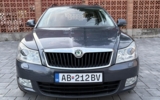 vehicle image #3