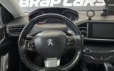 vehicle image #9