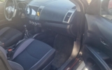 vehicle image #9