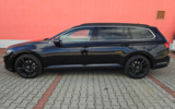 vehicle image #8