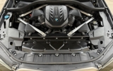 vehicle image #9