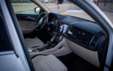 vehicle image #16