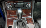 vehicle image #9