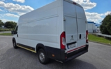 vehicle image #5
