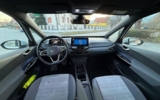 vehicle image #16