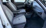 vehicle image #14
