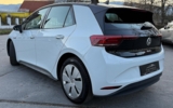 vehicle image #6