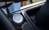 vehicle image #11