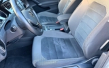 vehicle image #10