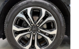 vehicle image #13
