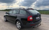 vehicle image #8
