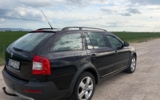 vehicle image #5