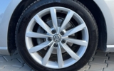 vehicle image #10