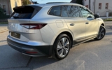 vehicle image #12