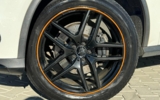 vehicle image #10
