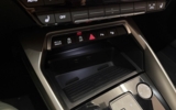 vehicle image #19