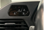 vehicle image #9