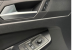 vehicle image #4