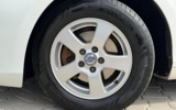 vehicle image #10