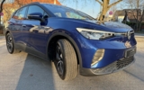 vehicle image #3