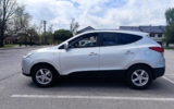 vehicle image #8