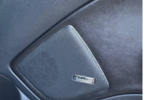 vehicle image #10