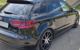 vehicle image #12