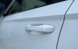 vehicle image #9