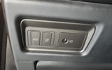 vehicle image #11