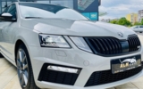 vehicle image #15