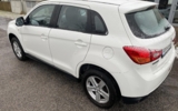 vehicle image #6