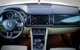 vehicle image #19