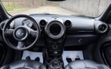 vehicle image #10