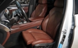 vehicle image #16