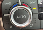 vehicle image #4