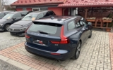 vehicle image #8
