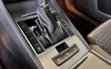vehicle image #10
