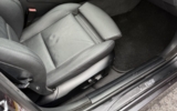 vehicle image #9