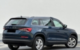 vehicle image #5