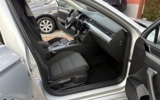 vehicle image #16
