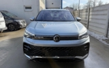 vehicle image #8