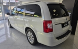 vehicle image #5