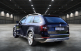 vehicle image #6