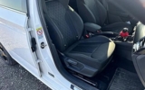 vehicle image #7