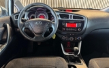 vehicle image #4