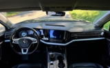 vehicle image #10