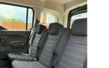 vehicle image #11