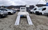 vehicle image #13