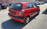 vehicle image #5