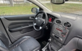 vehicle image #10